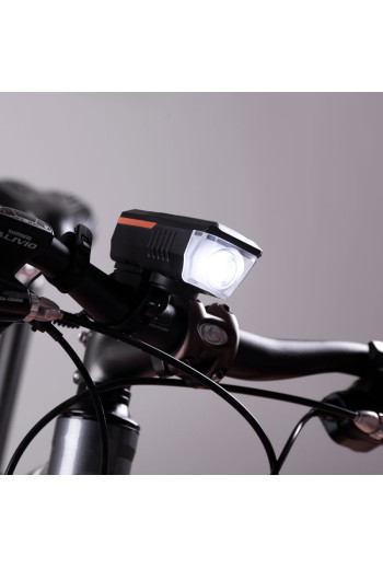 Luz Delantera Bicicleta LED 2 Niveles Sensor Batería USB - Anti Deslumbramiento